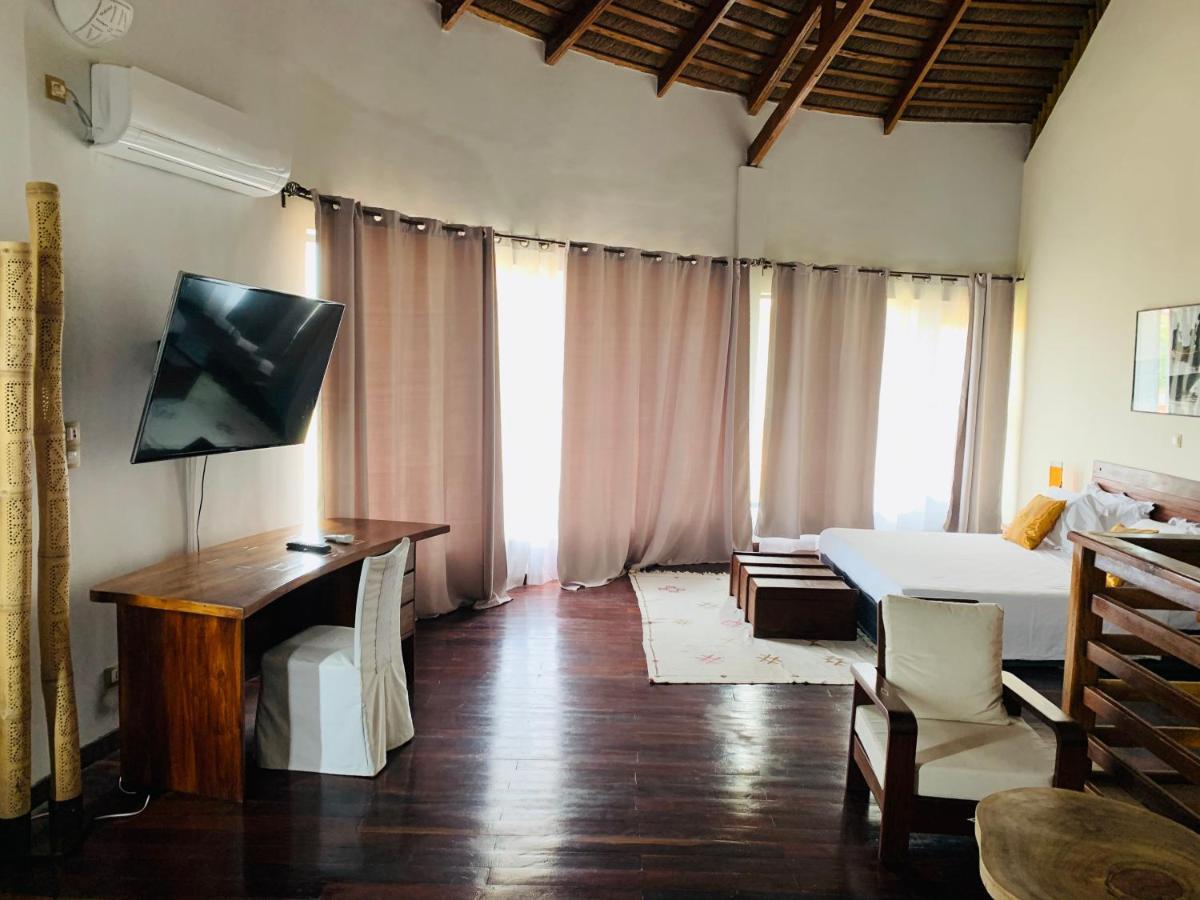 Marcelo Beach Club Lome Ngoại thất bức ảnh