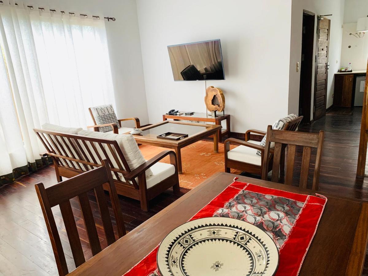 Marcelo Beach Club Lome Ngoại thất bức ảnh